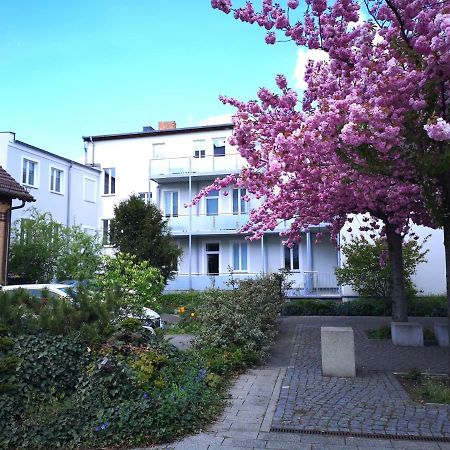 Pb Ferienwohnungen - Fewo 3 - Stilvoll Eingerichtetes Studio Im Herzen Senftenbergs 外观 照片